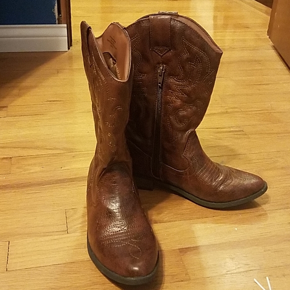 Cherokee Shoes Cherokee Cowboy Boots Poshmark